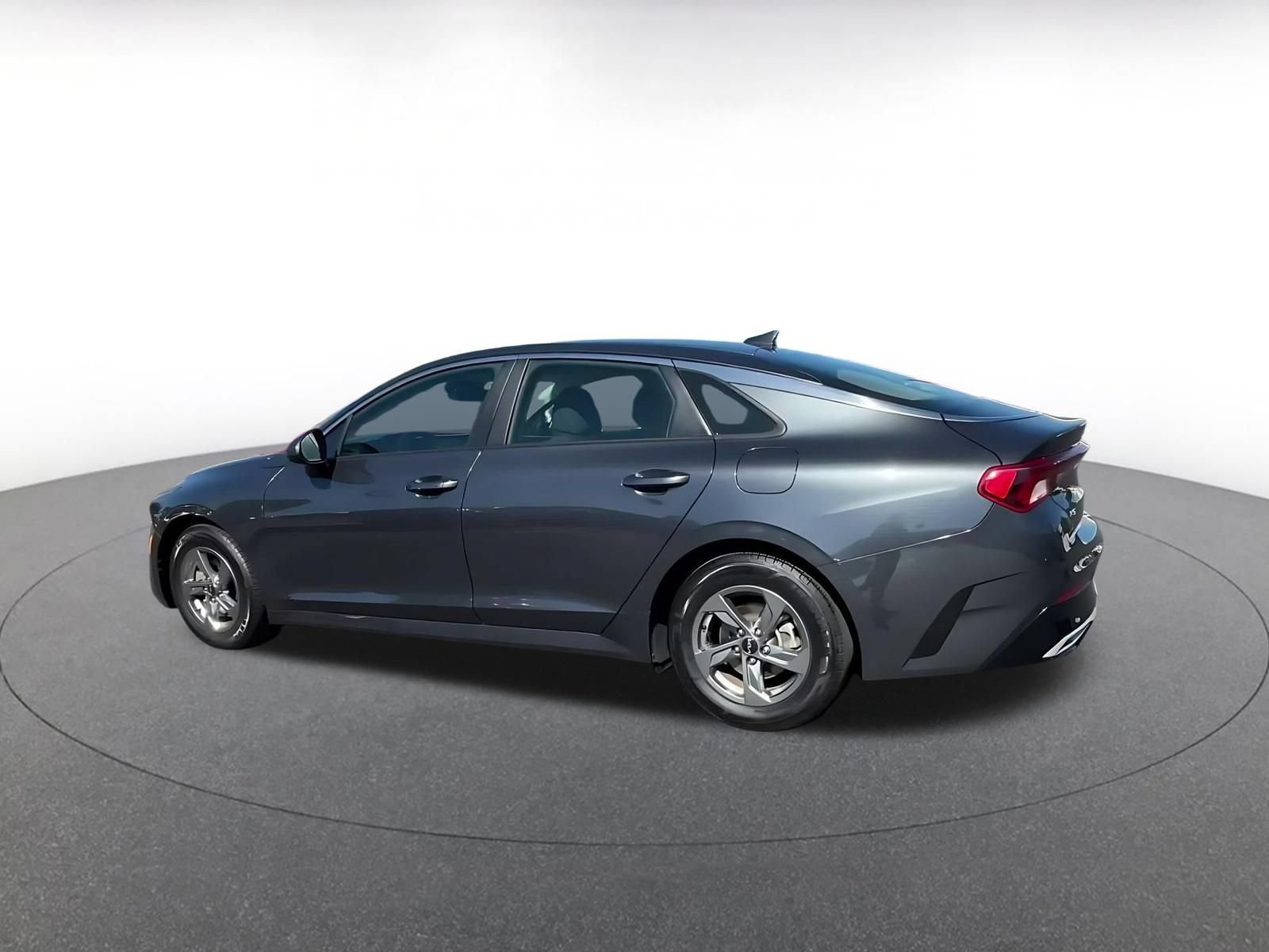 Used 2023 Kia K5 LXS FWD image 10
