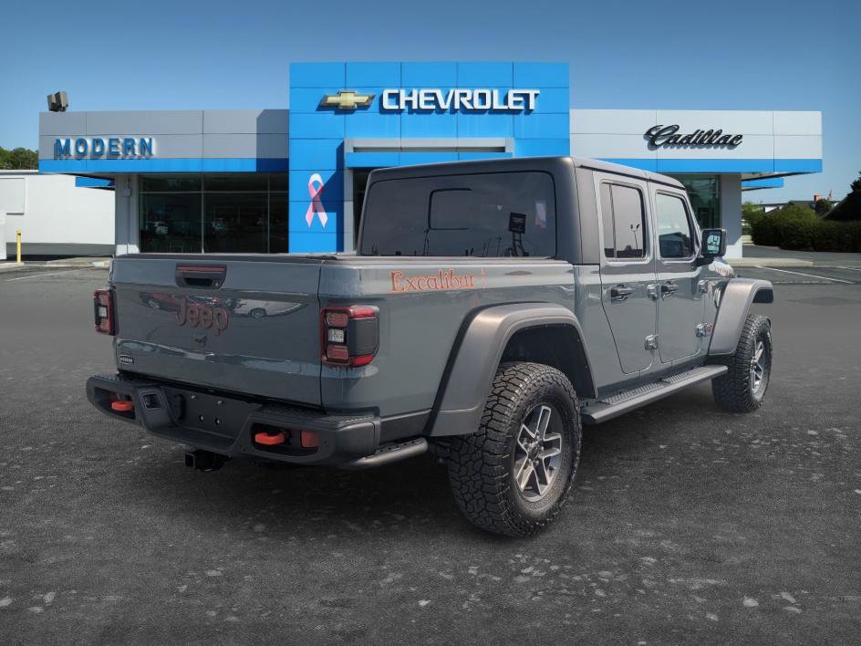 Used 2024 Jeep Gladiator Mojave w/ Safety Group image 5