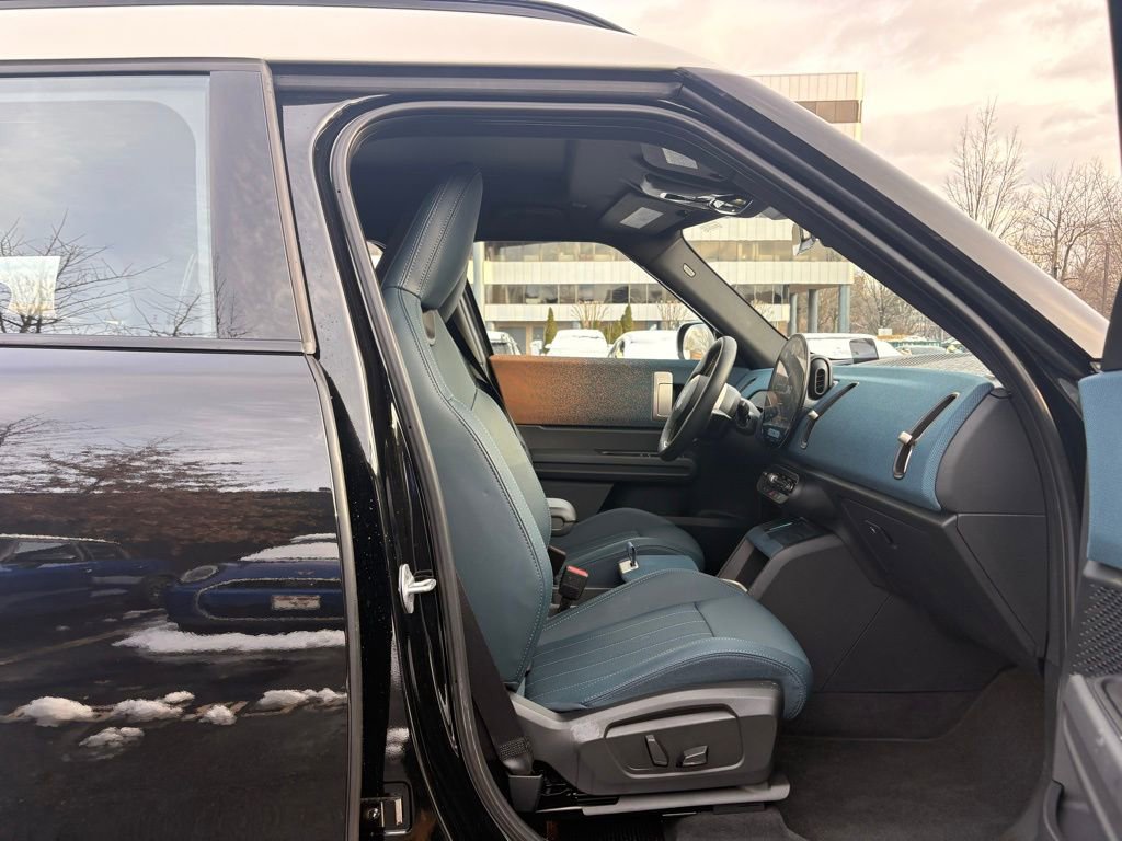 Used 2025 MINI Cooper Countryman S image 12