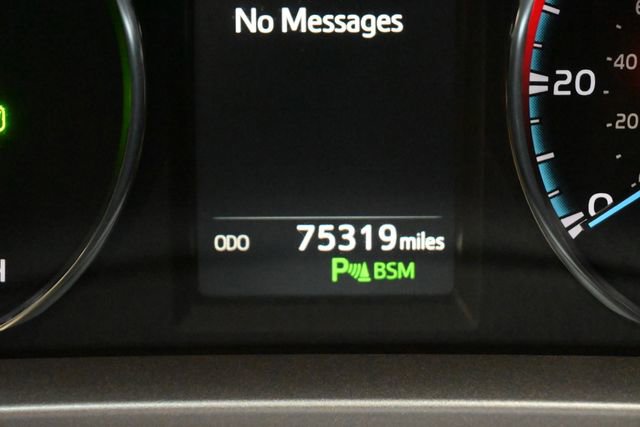 Certified 2018 Toyota RAV4 Limited image 18