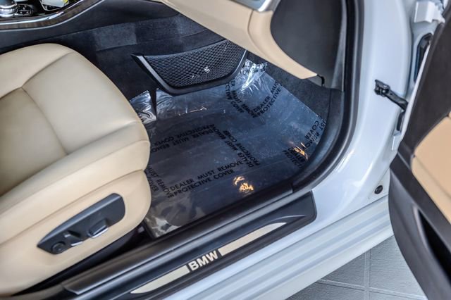Used 2016 BMW 528i Sedan image 46