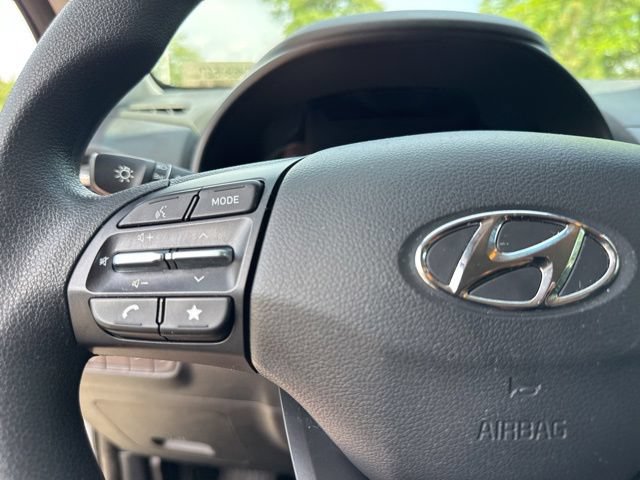 Used 2023 Hyundai Kona SEL w/ Cargo Package AWD/4WD image 37