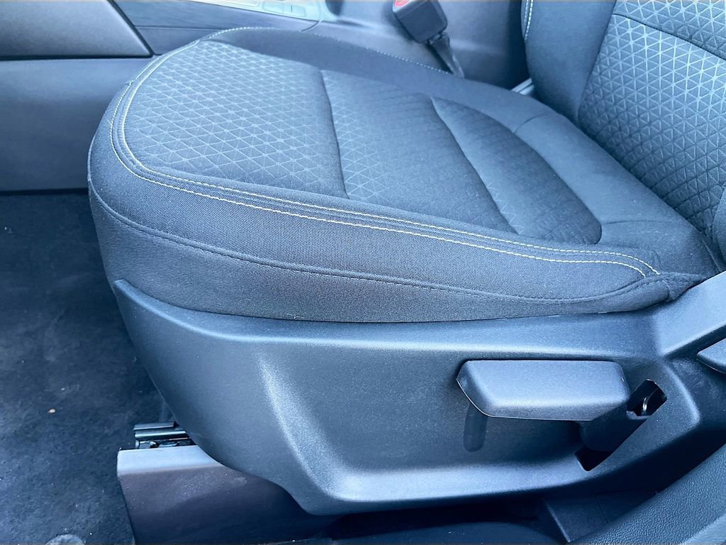 Used 2025 Ford Escape Active image 18