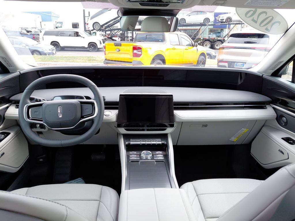 New 2026 Lincoln Nautilus Premier w/ Equipment Group 102A AWD/4WD image 25