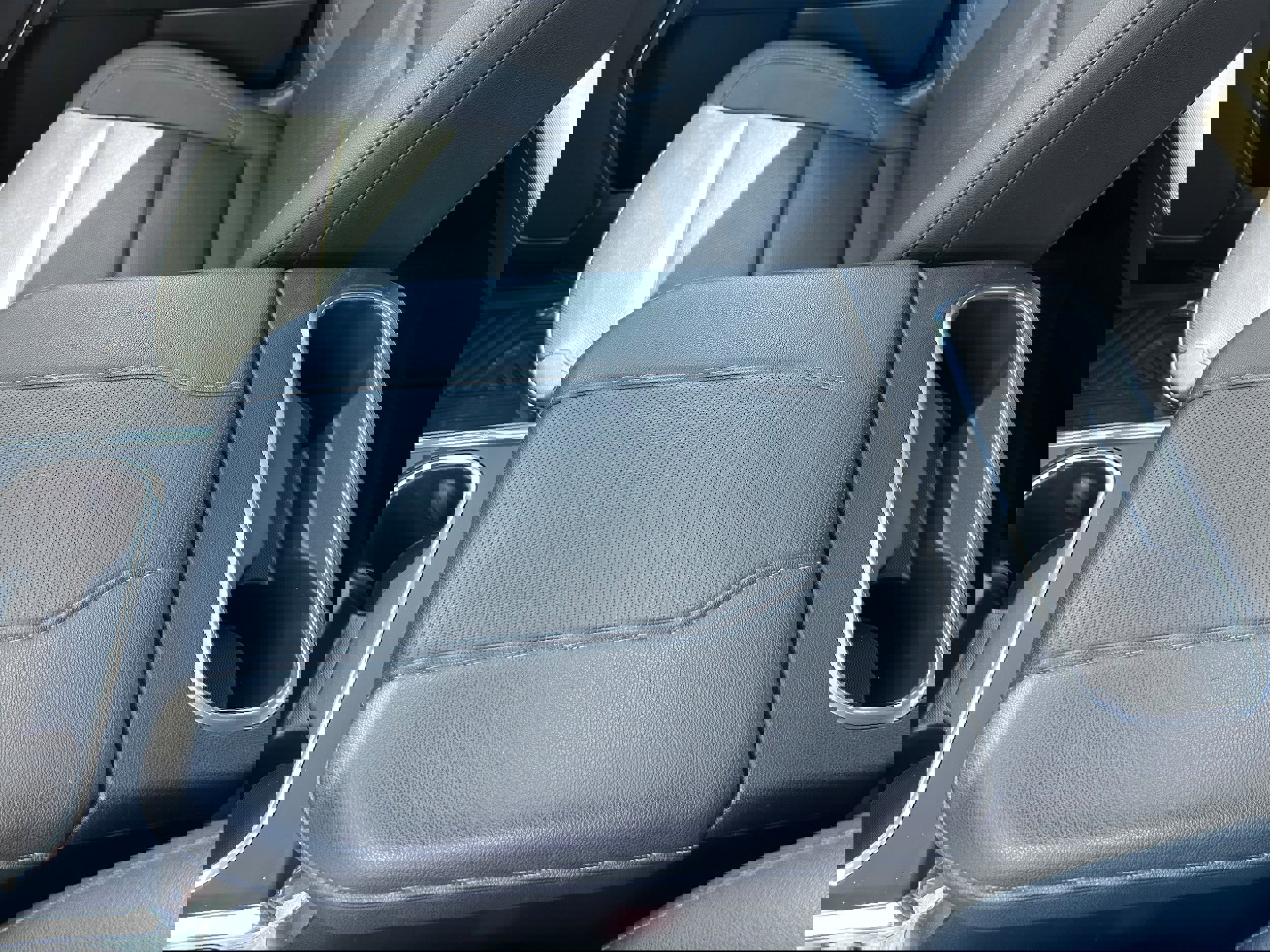 Used 2024 Chevrolet Silverado 2500 LTZ w/ LTZ Plus Package image 31