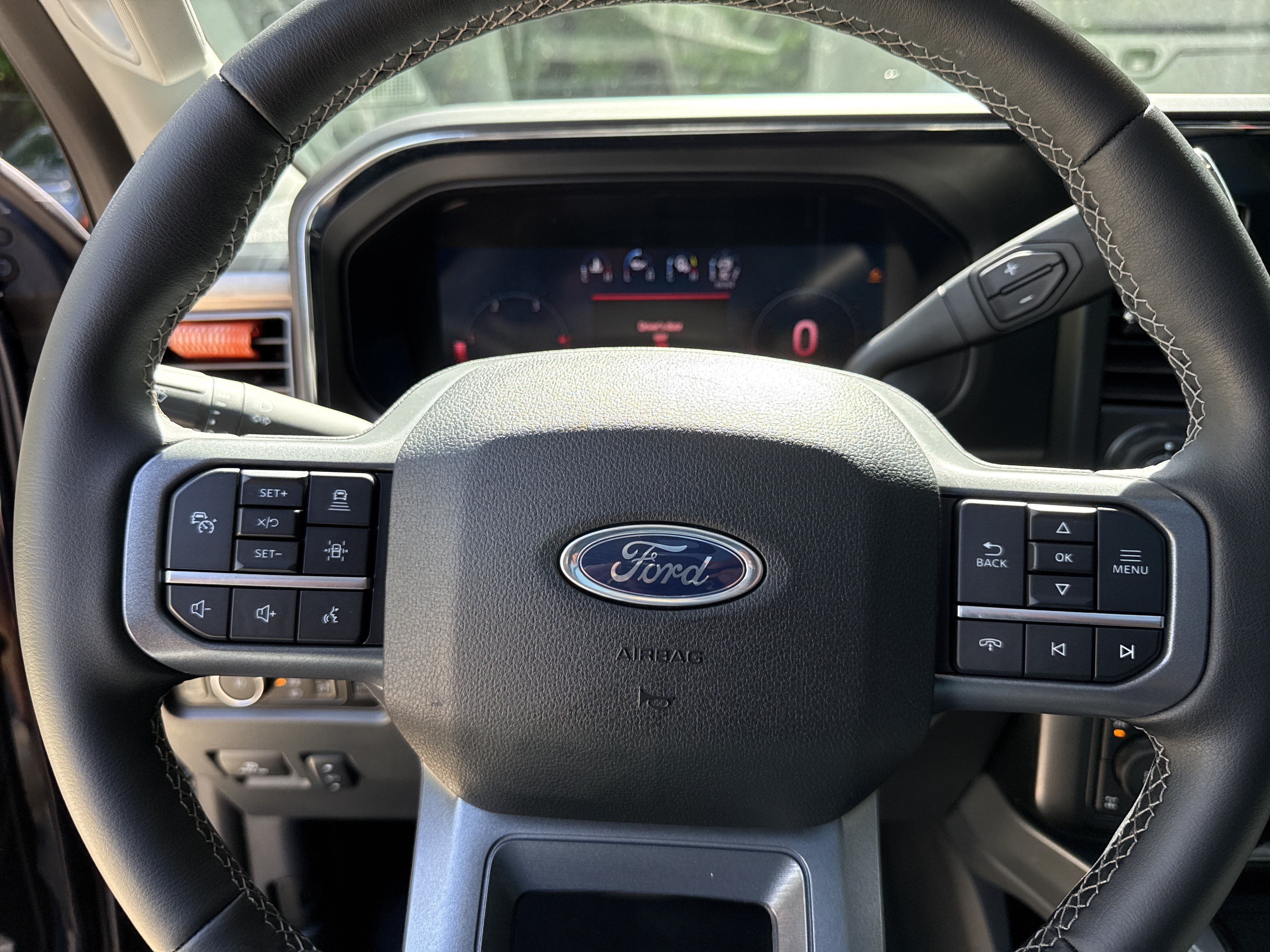 Used 2025 Ford F250 Lariat w/ Lariat Ultimate Package AWD/4WD image 24