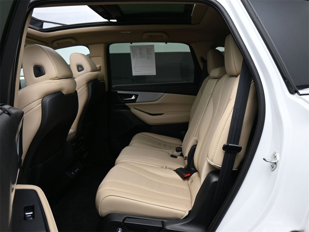 Used 2024 Acura MDX SH-AWD w/ Technology Package image 23