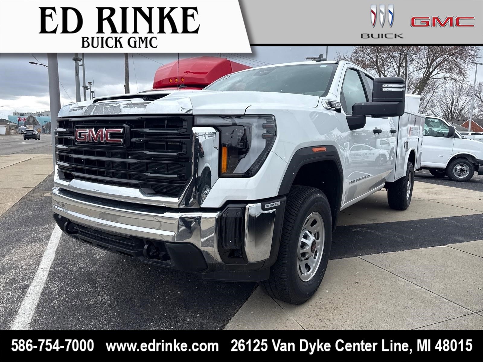New 2025 GMC Sierra 3500 Pro w/ Convenience Package