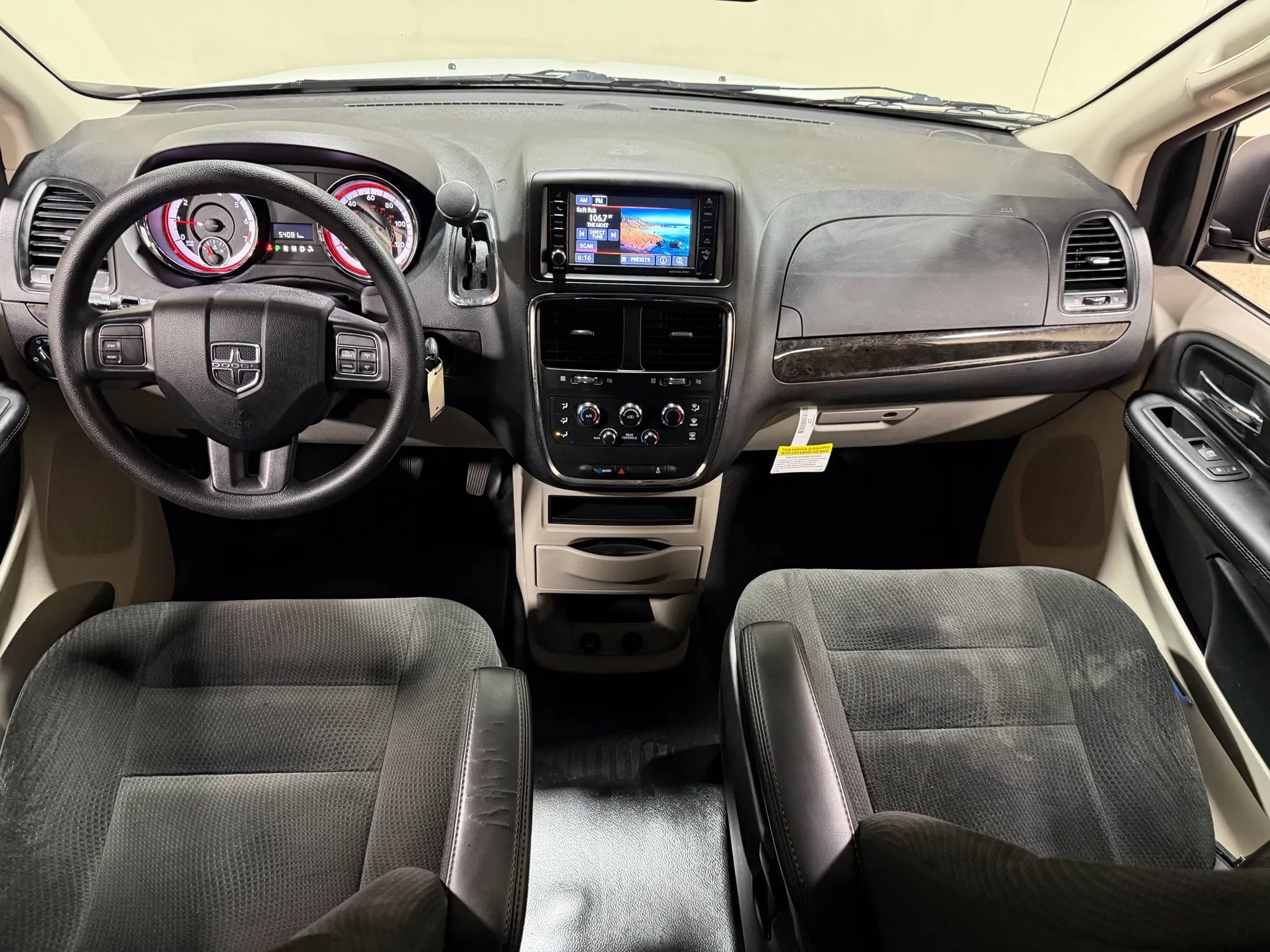 Used 2019 Dodge Grand Caravan SE image 54