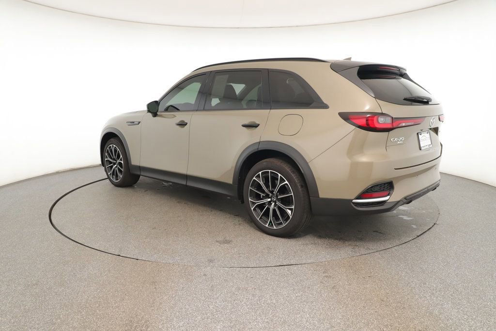 Used 2025 MAZDA CX-70 Plug-In Hybrid w/ Premium Pkg image 3