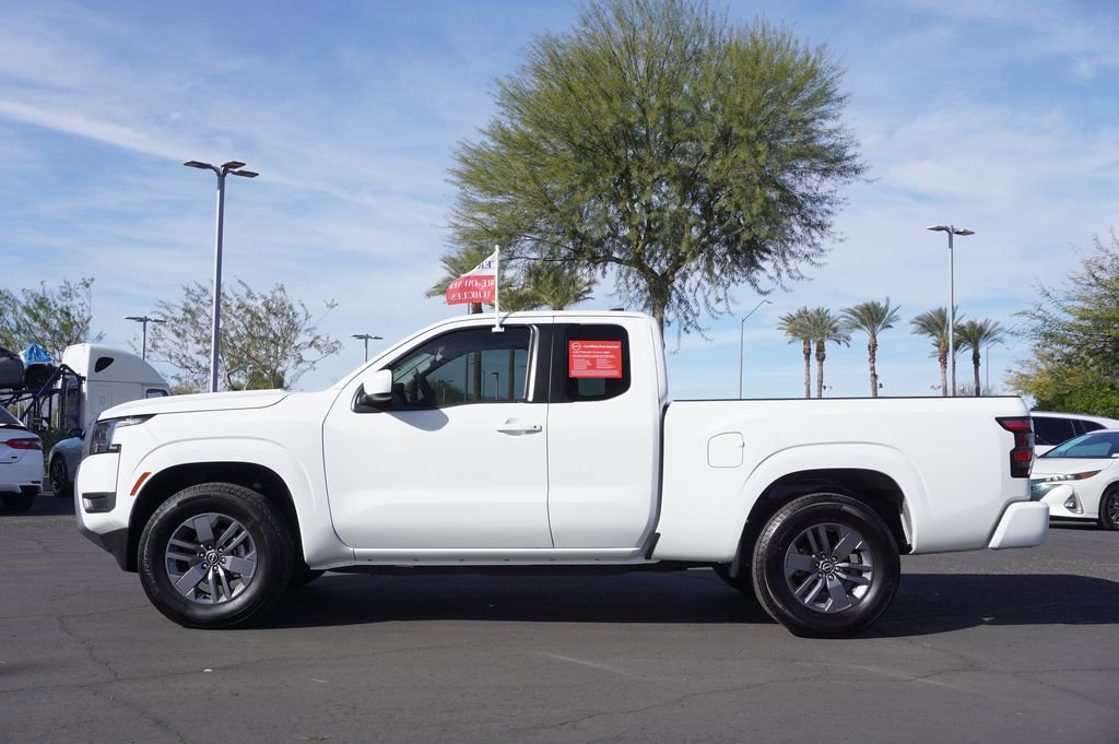 Certified 2025 Nissan Frontier SV image 2