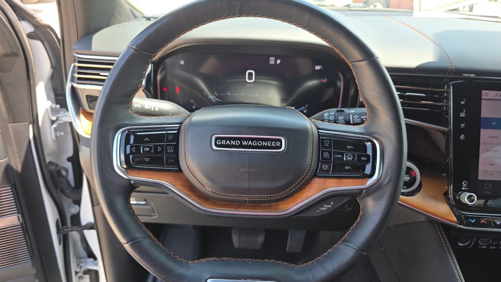 Certified 2024 Jeep Grand Wagoneer L Series III AWD/4WD image 14