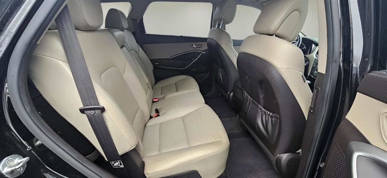 Used 2018 Hyundai Santa Fe SE Ultimate 3.3L Auto AWD image 10