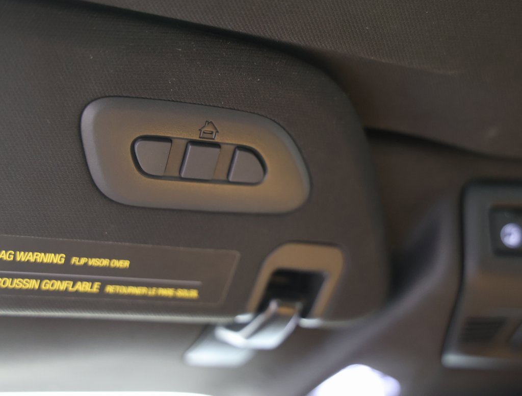 Certified 2025 Chevrolet Corvette Stingray Preferred Conv w/ Z51 Performance Package image 21