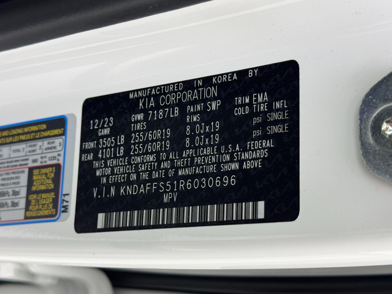 Used 2024 Kia EV9 Wind image 47