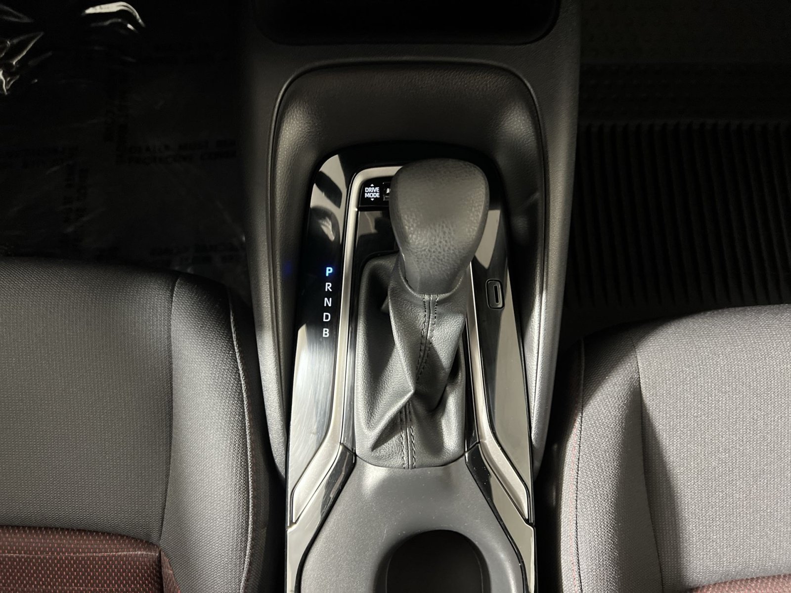Used 2024 Toyota Corolla SE FWD image 21