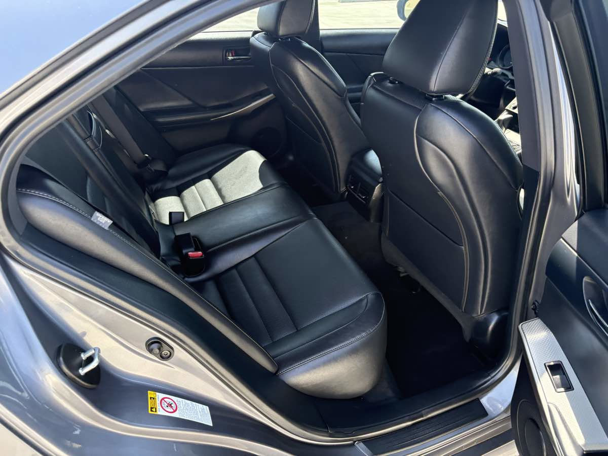Used 2016 Lexus IS 200t w/ F Sport Package image 20