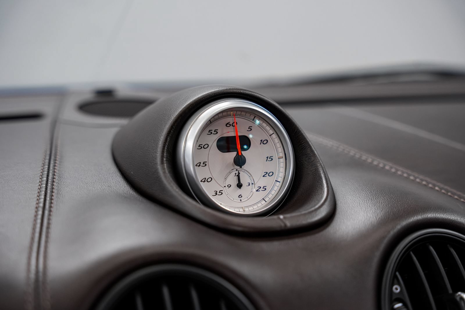 Used 2011 Porsche Boxster Spyder RWD image 12