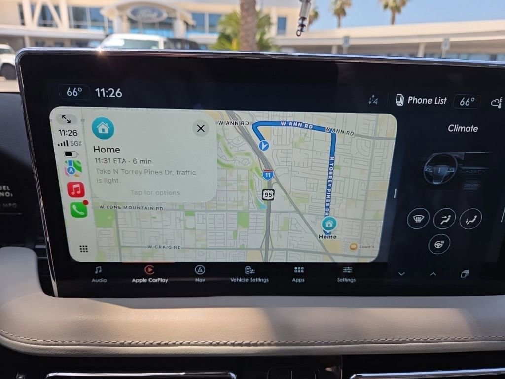 Certified 2022 Lincoln Nautilus Black Label AWD/4WD image 5