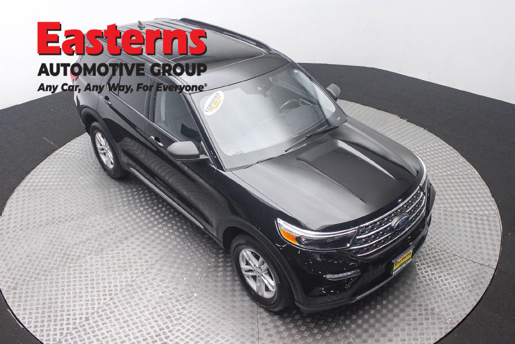 Used 2022 Ford Explorer XLT w/ Equipment Group 202A AWD/4WD image 4