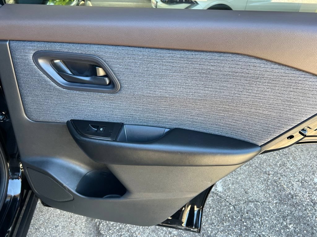 Certified 2023 Nissan Rogue S AWD/4WD image 16