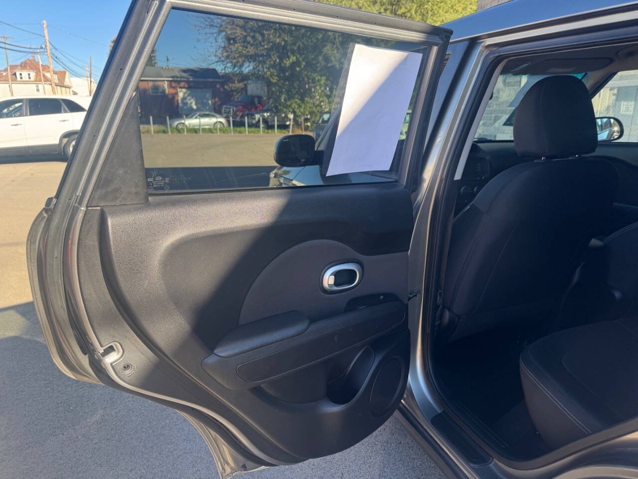 Used 2014 Kia Soul FWD image 14