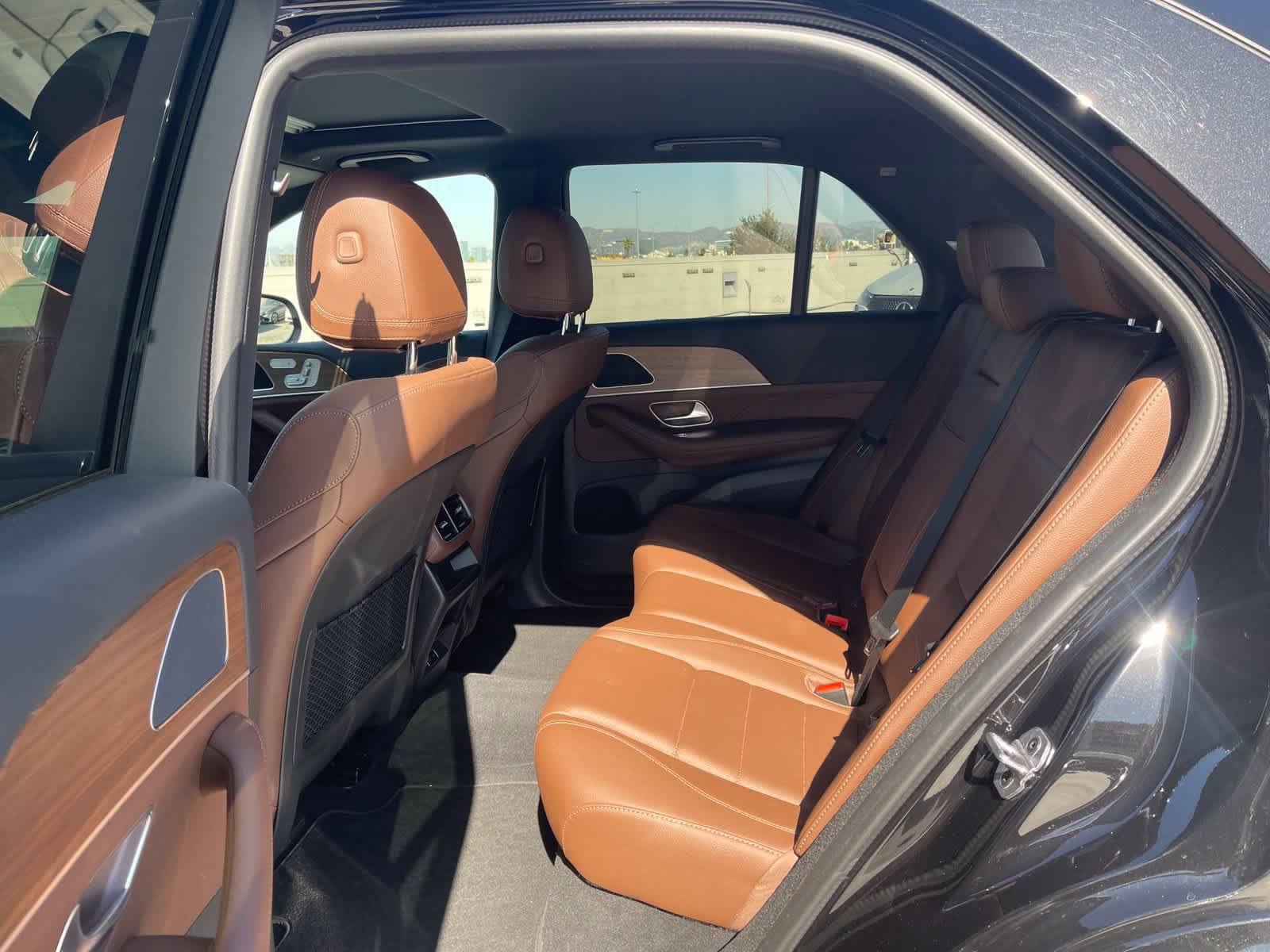 Certified 2025 Mercedes-Benz GLE 450e 4MATIC image 5