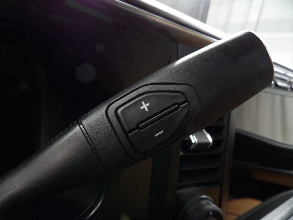 Used 2023 Ford F450 Platinum w/ FX4 Off-Road Package AWD/4WD image 56