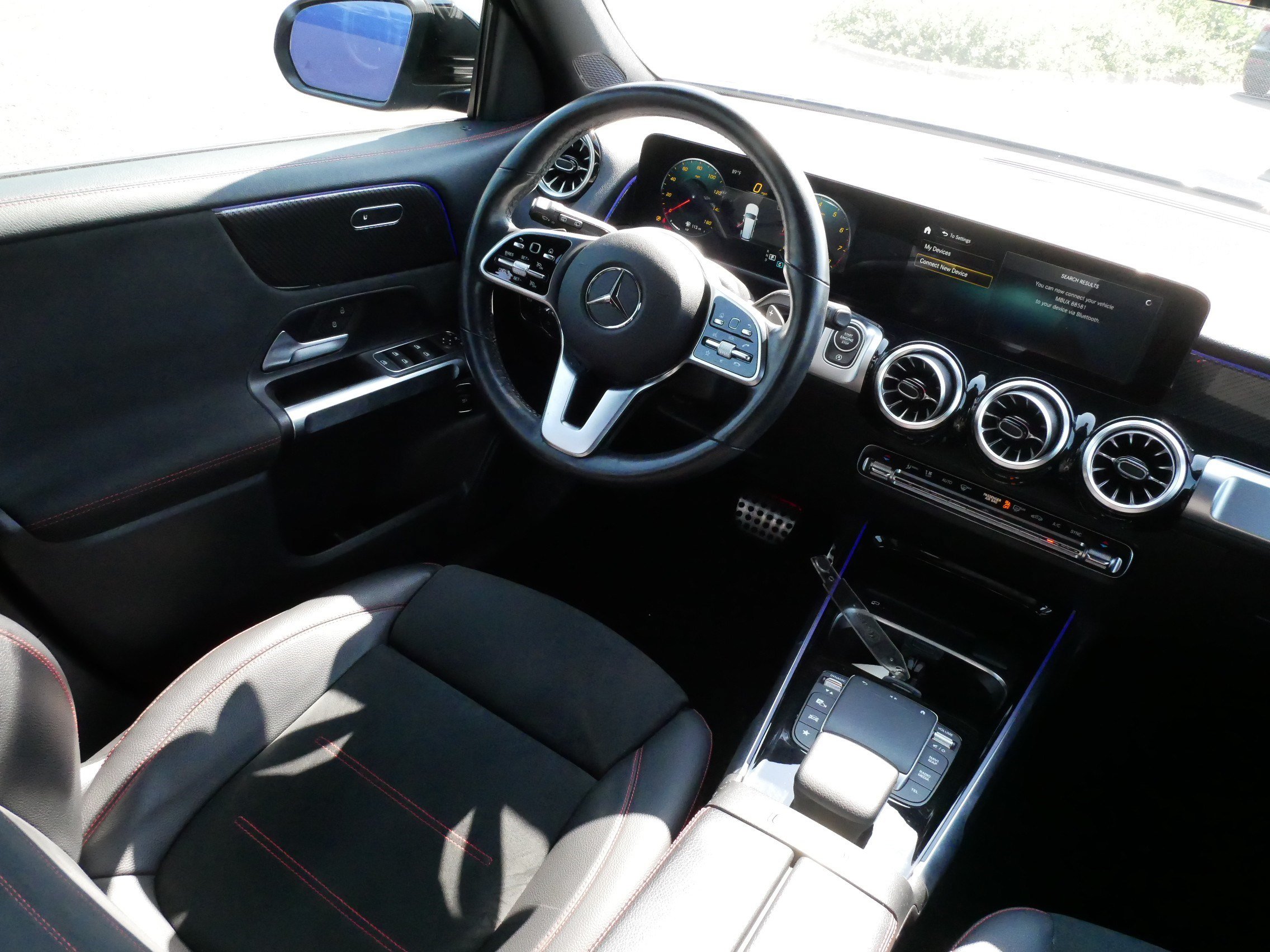 Used 2022 Mercedes-Benz GLB 250 4MATIC image 9