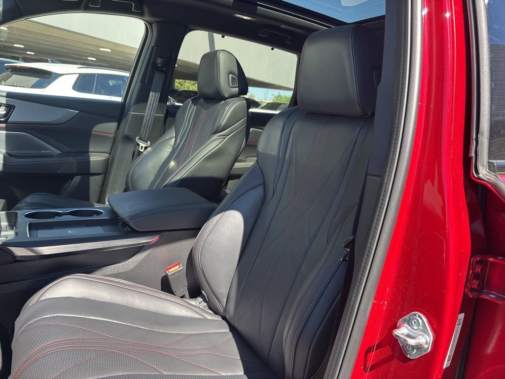 Used 2026 Acura MDX A-Spec image 13
