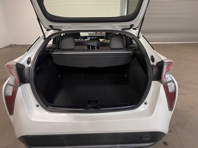 Used 2016 Toyota Prius Four image 16