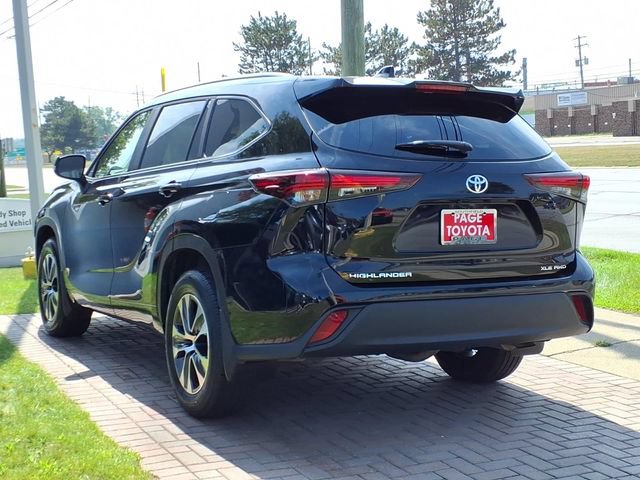 Used 2026 Toyota Highlander XLE AWD/4WD image 6