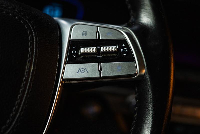 Used 2024 Kia Telluride EX w/ EX Captain's Chair Package image 24