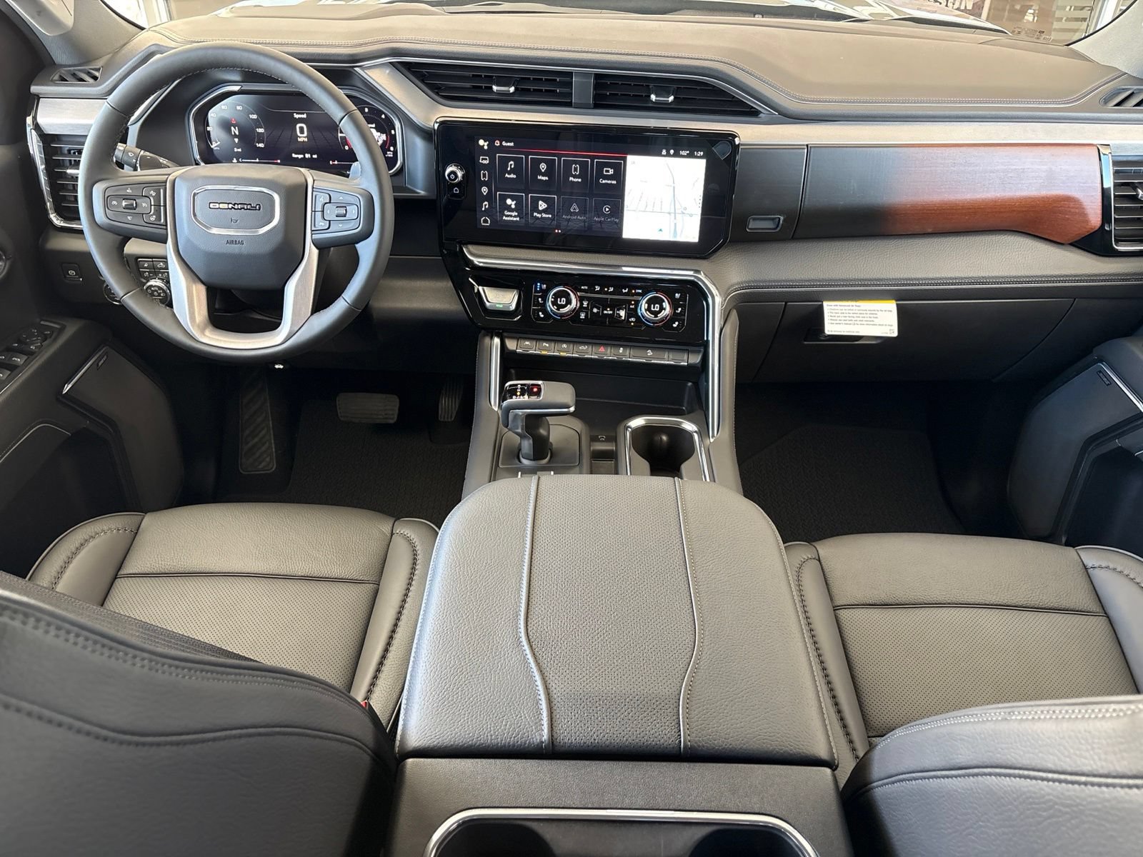 New 2026 GMC Sierra 1500 Denali w/ Denali Reserve Package AWD/4WD image 25