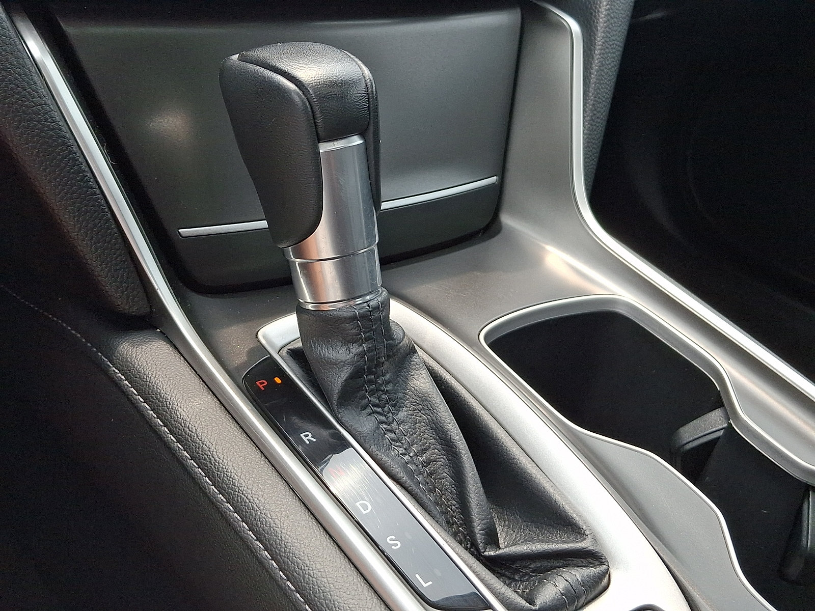 Used 2019 Honda Accord EX-L image 16