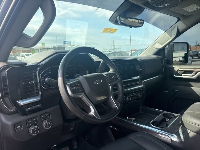 Used 2024 Chevrolet Silverado 2500 LTZ w/ LTZ Plus Package image 15