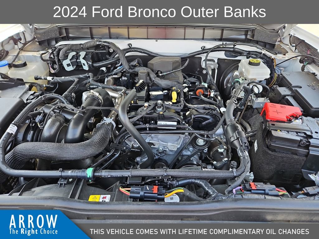 Used 2024 Ford Bronco Outer Banks image 15