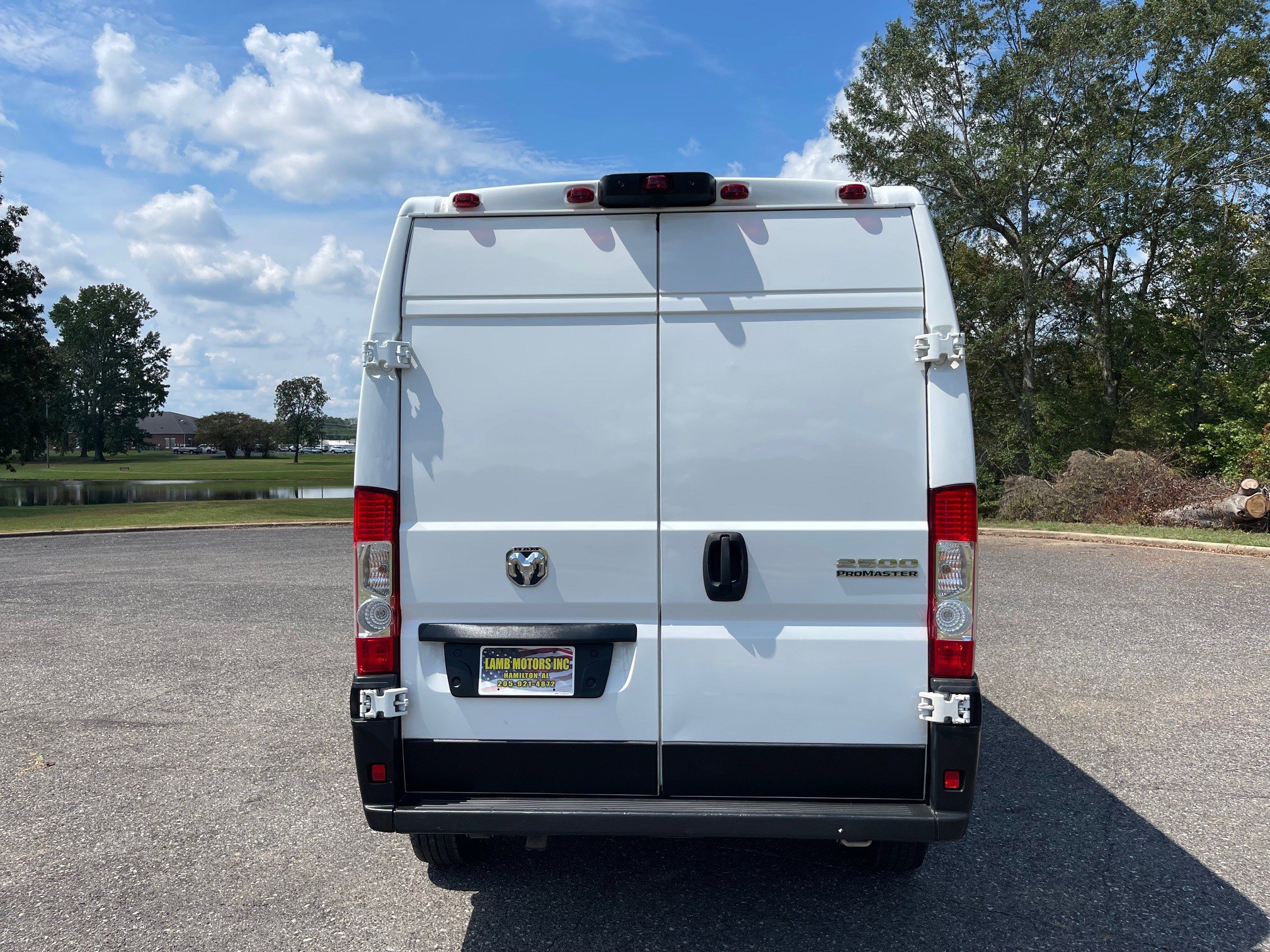 Used 2025 RAM ProMaster 2500 w/ Convenience Group image 4