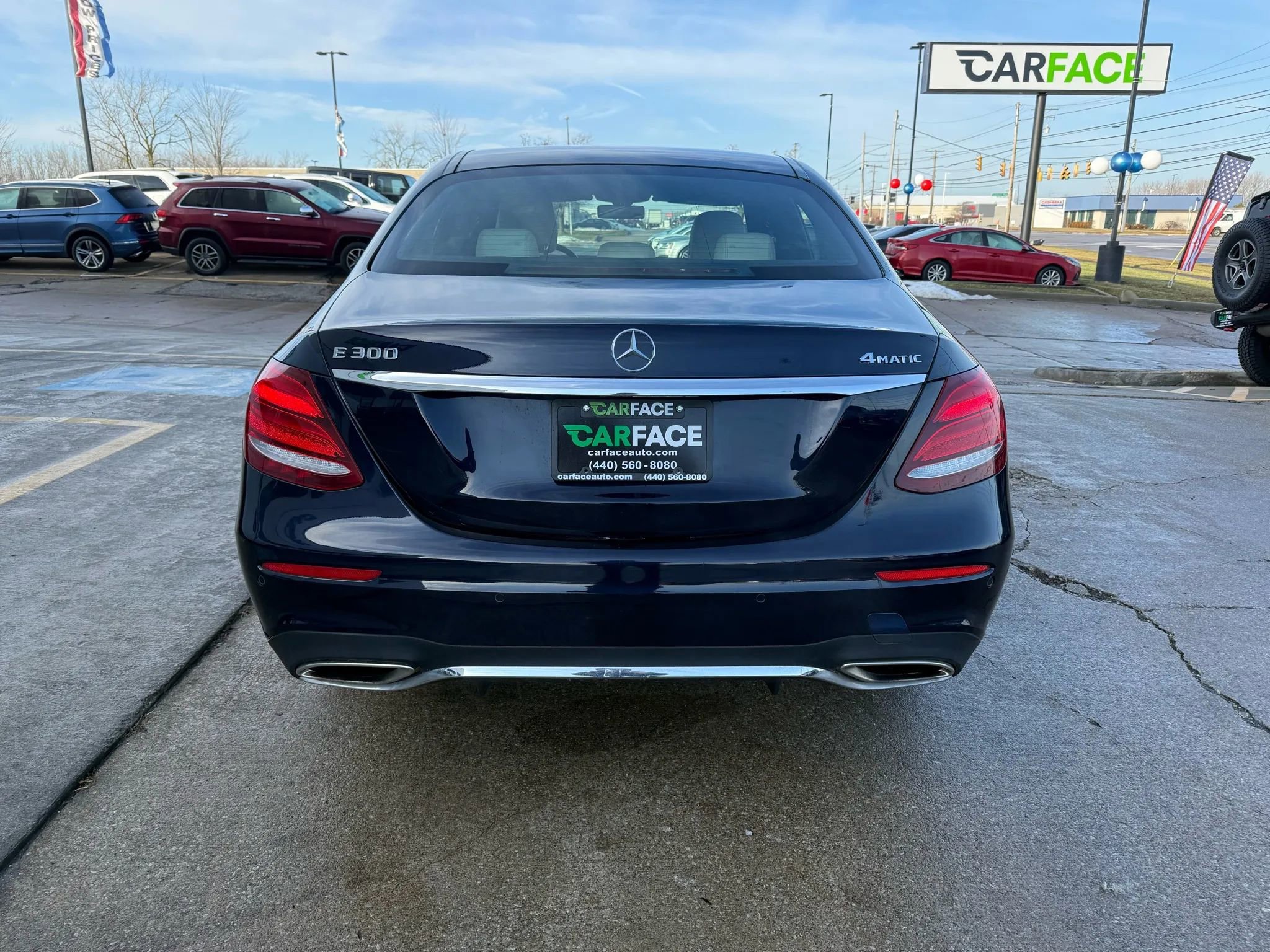 Used 2018 Mercedes-Benz E 300 4MATIC image 11