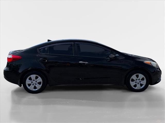 Used 2015 Kia Forte LX w/ Popular Package FWD image 7
