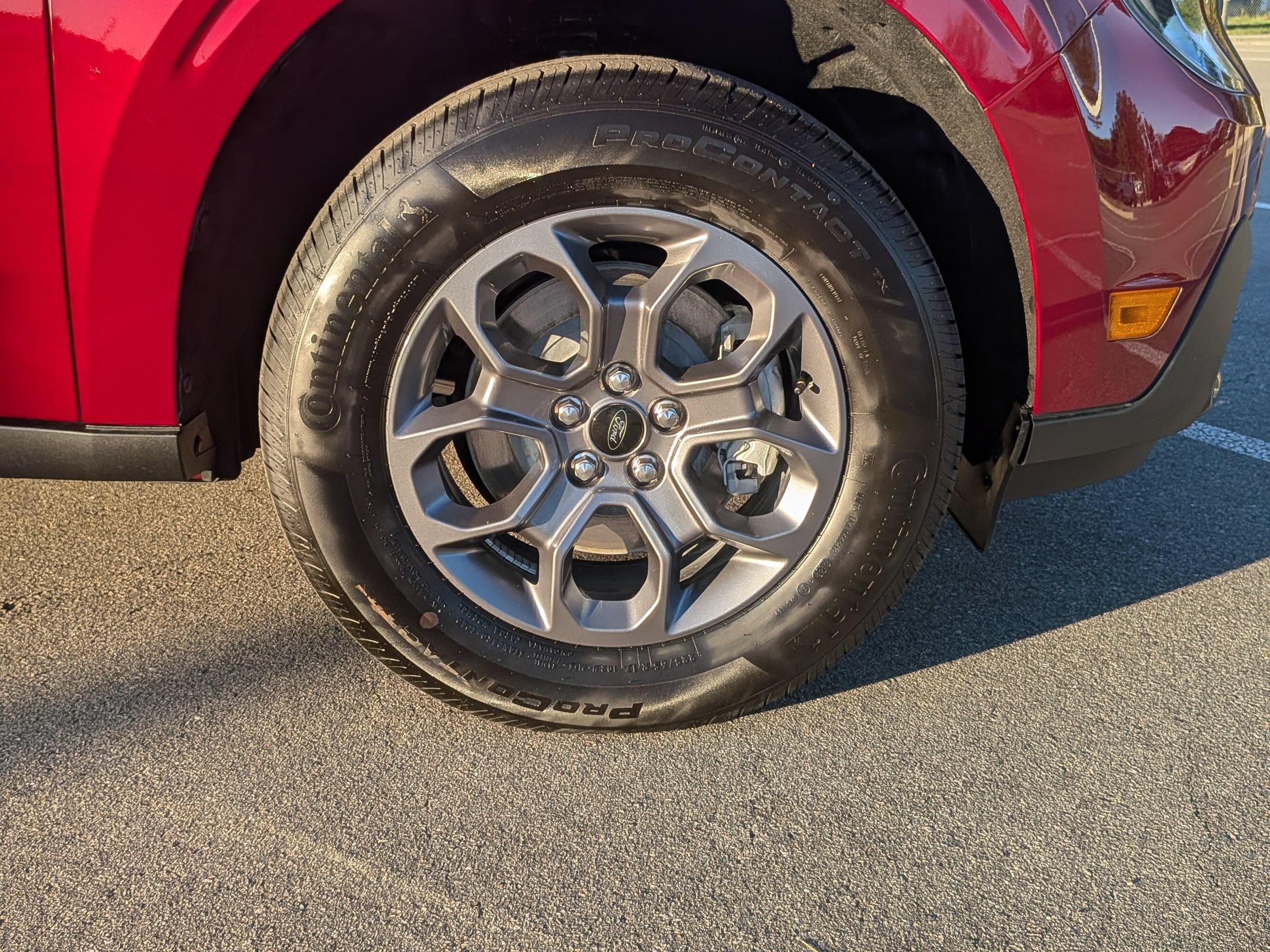 New 2026 Ford Maverick XLT w/ XLT Luxury Package FWD image 11