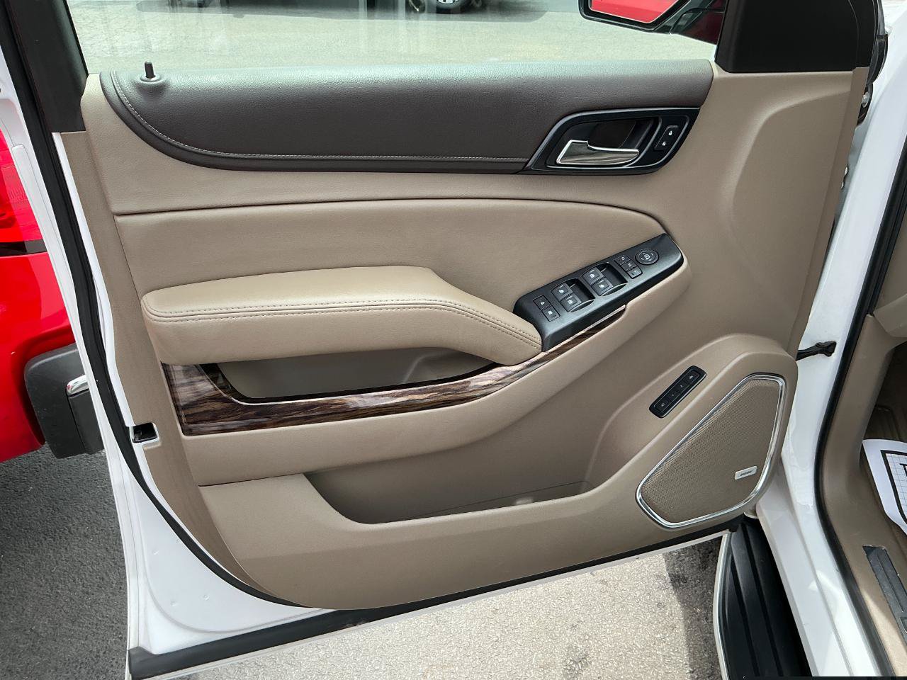 Used 2019 GMC Yukon XL SLT AWD/4WD image 7