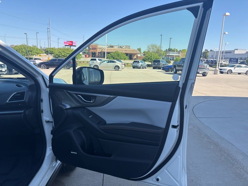 Used 2021 Subaru Crosstrek 2.5i Limited w/ Moonroof Package 2 AWD/4WD image 28