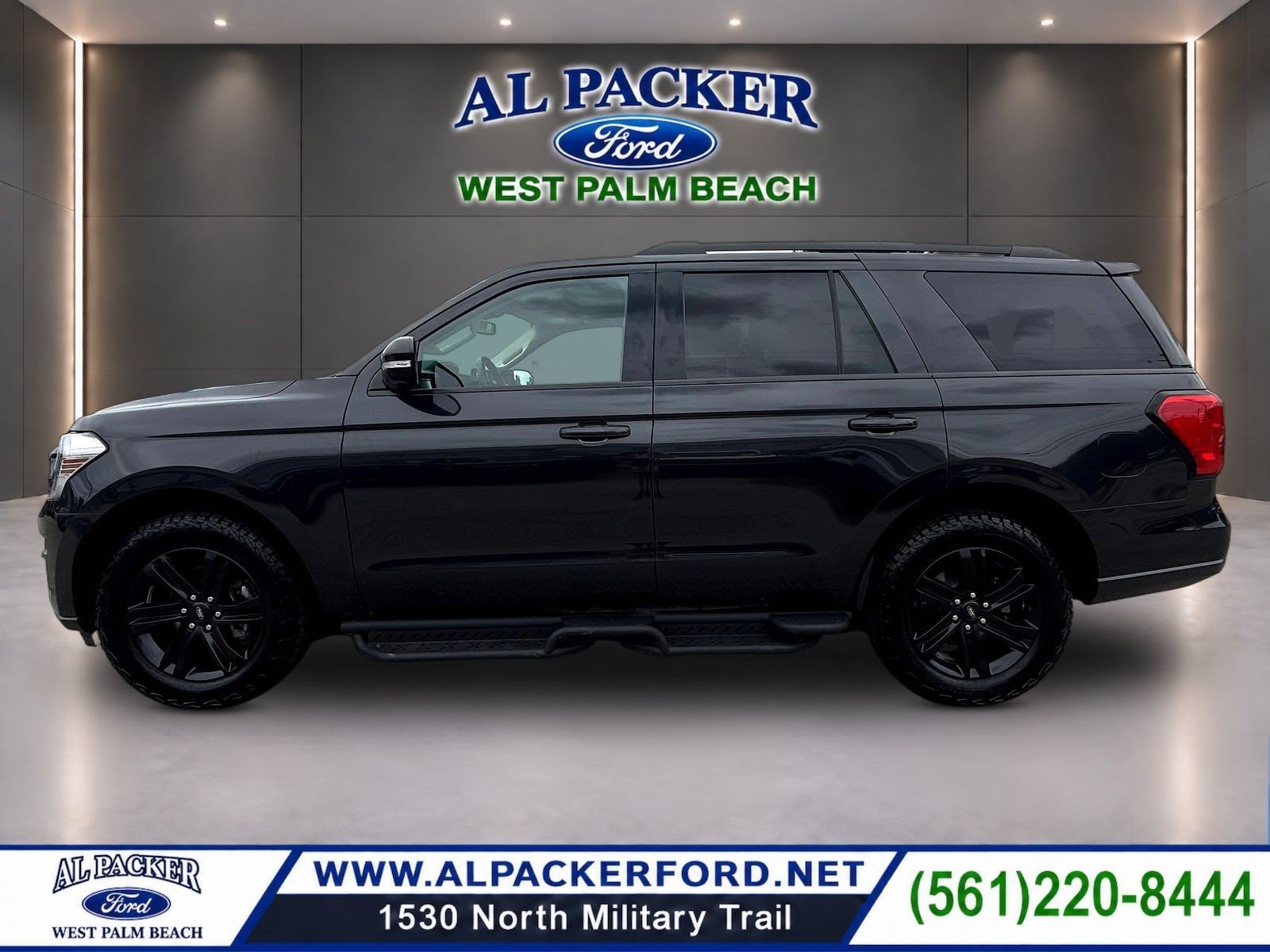 Certified 2023 Ford Expedition XLT RWD image 10