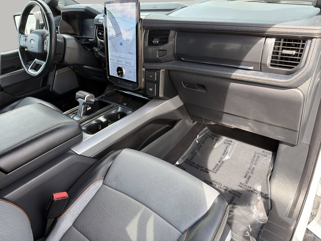 Used 2024 Ford F150 Lightning Lariat AWD/4WD image 10
