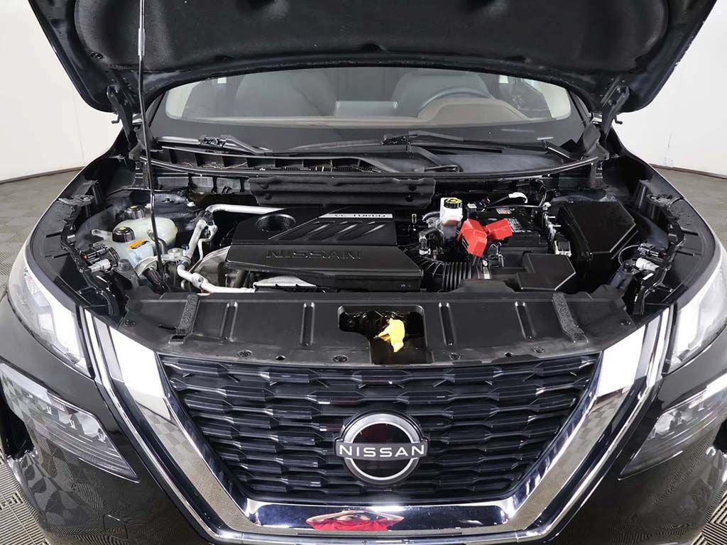Used 2023 Nissan Rogue S AWD/4WD image 16