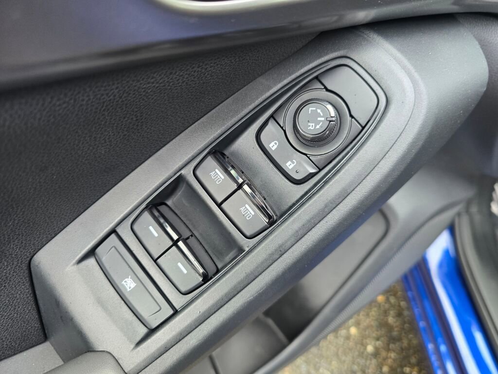 Used 2025 Subaru Impreza 2.0i image 16