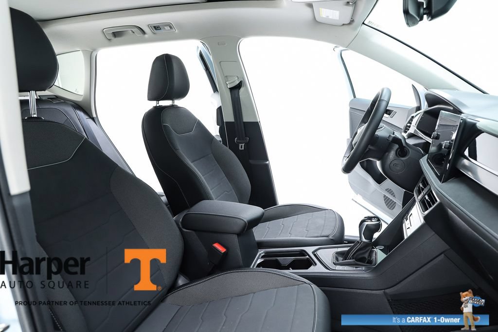 Used 2025 Volkswagen Taos SE FWD image 71