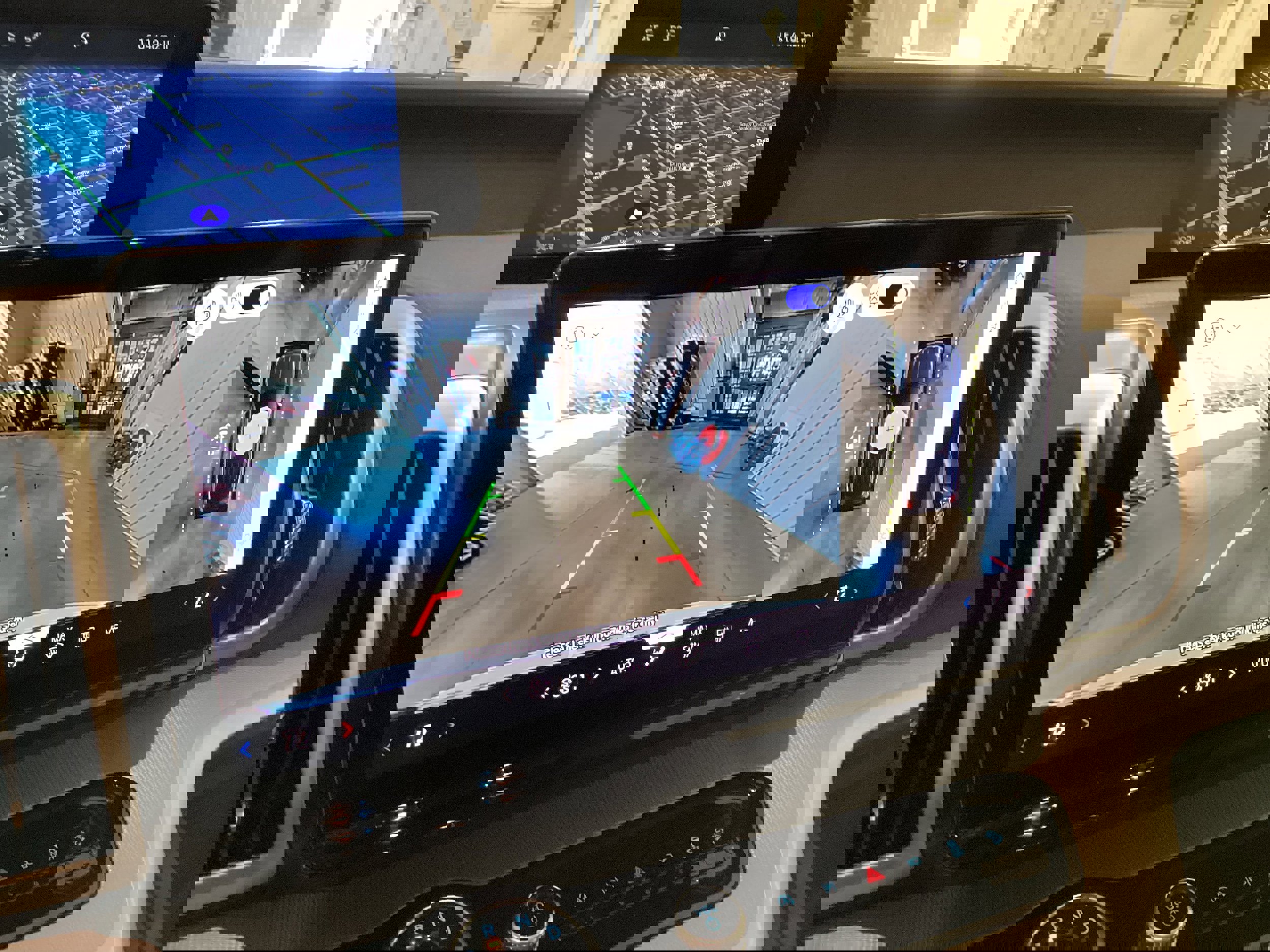 Used 2025 Ford Expedition Active image 25