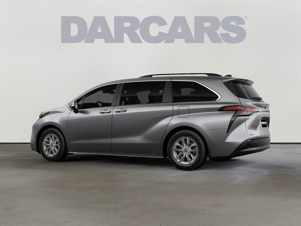 New 2026 Toyota Sienna XLE FWD image 5